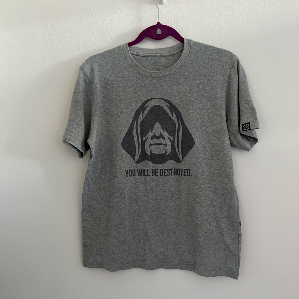 Uniqlo Star Wars Palpatine Grey Tee Size Medium